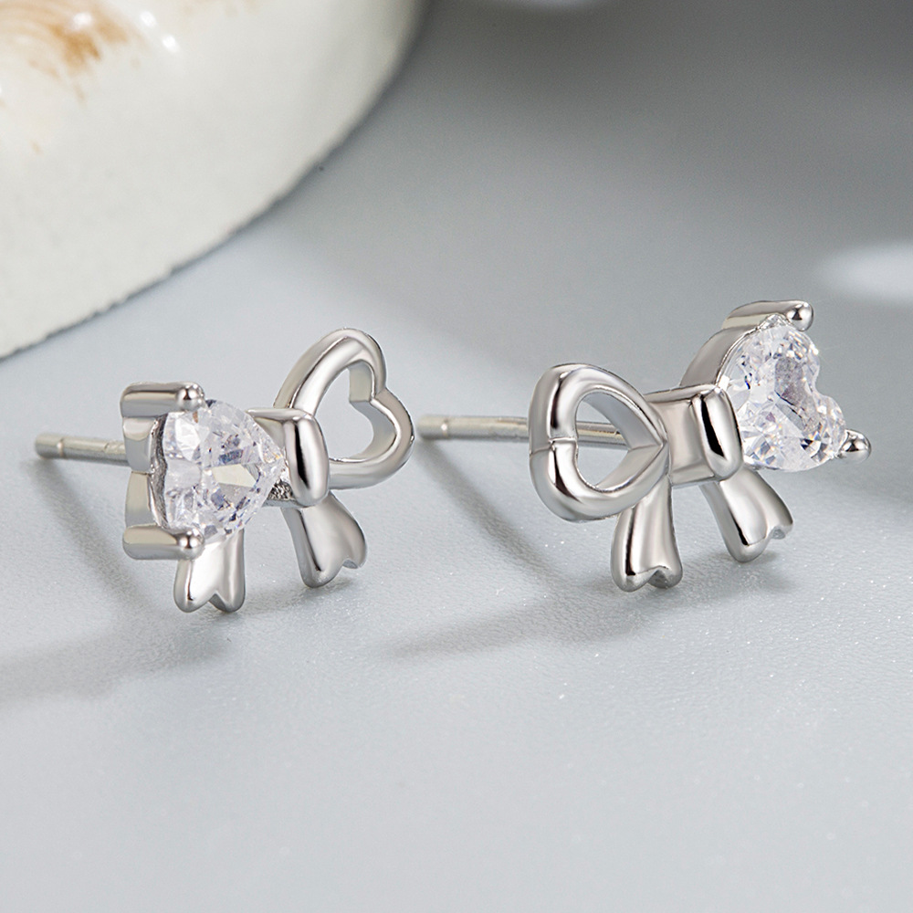 ต่างหูเงินแท้ 925 ประดับโบว์เซ - Tie Clip Silver บทวิจารณ์และราคา
