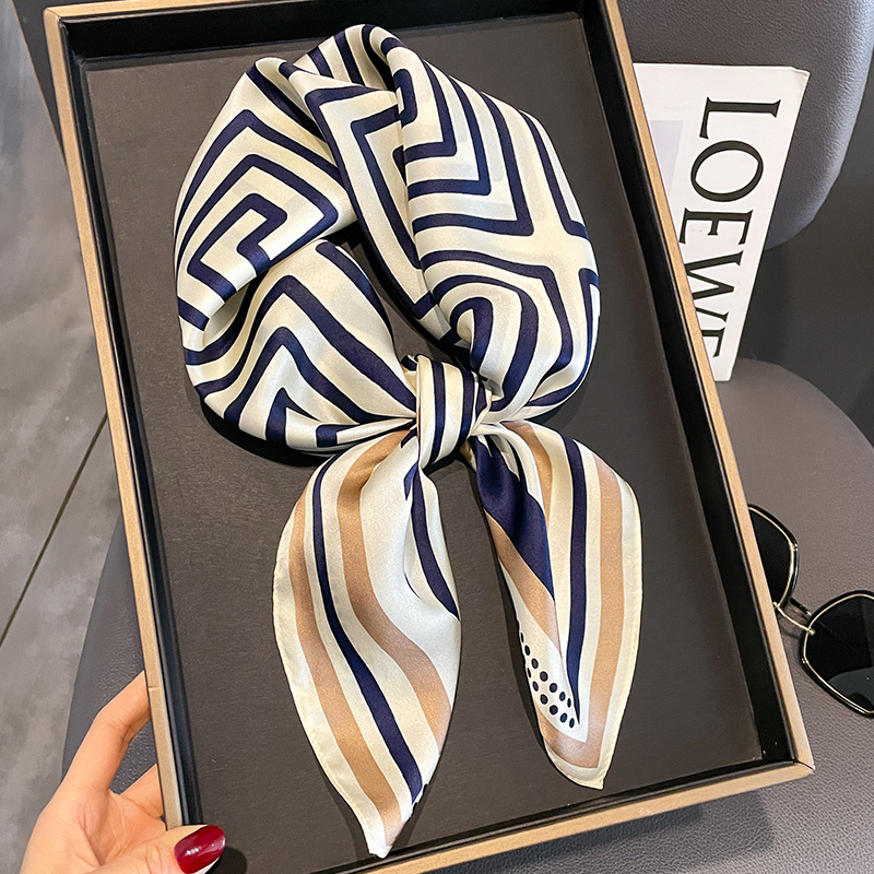 Luxury ยี่ห้อ Neckerchief ฤดูใ - Ascot Neck Scarf บทวิจารณ์และราคา
